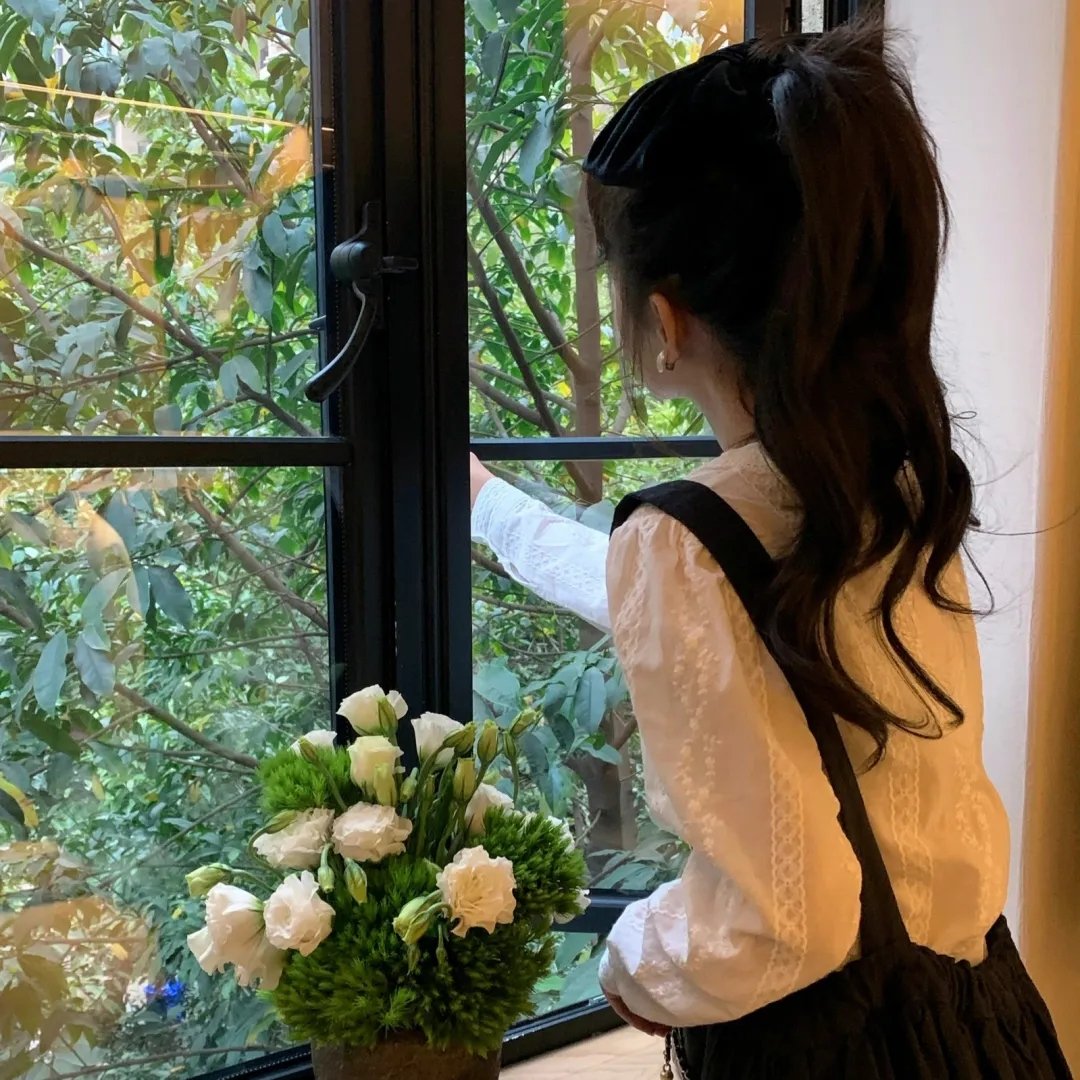 魔术师和消失的女孩